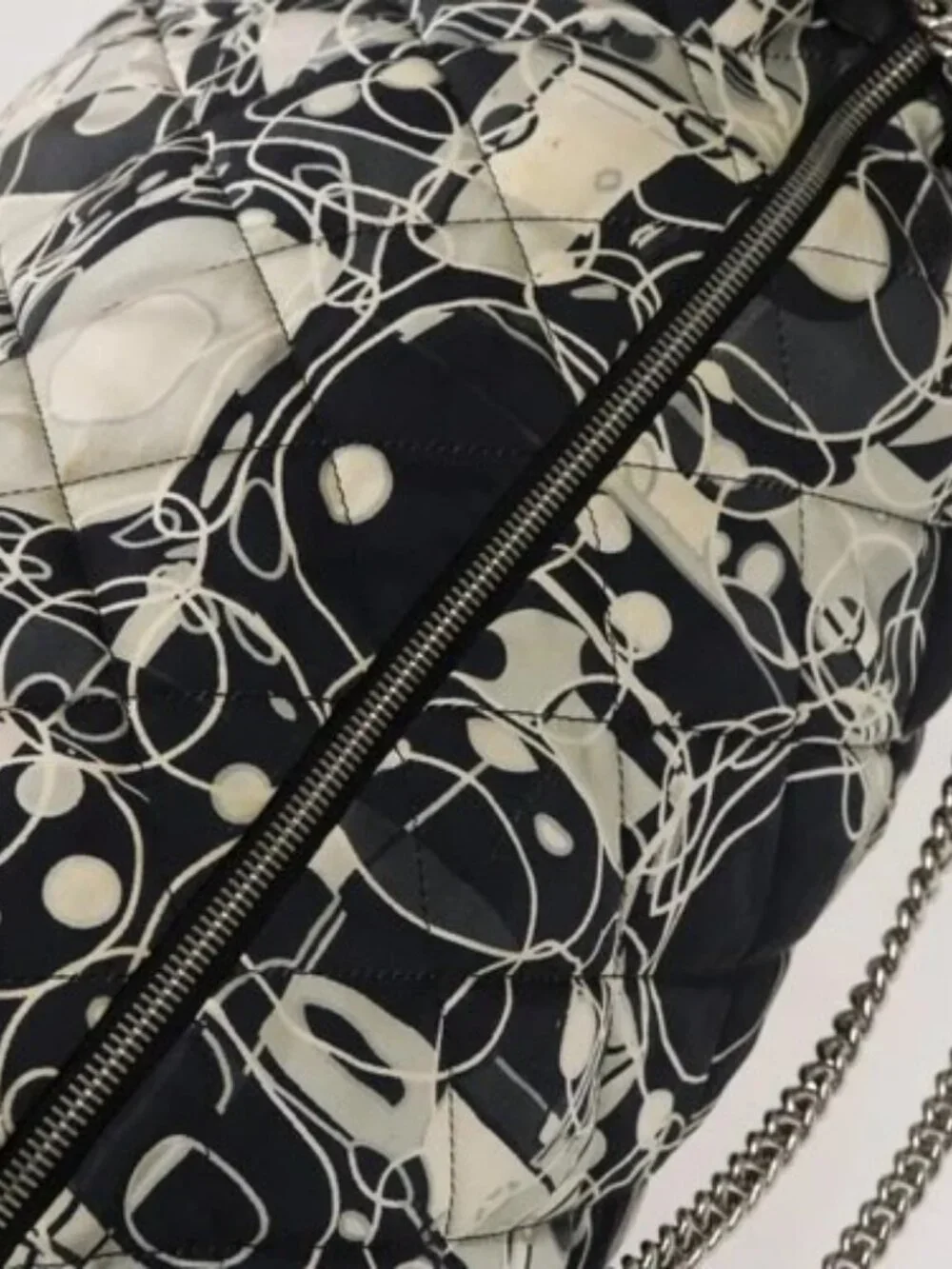 CHANEL Matelasse Chain Shoulder Bag Silk Black Silver CC Auth 120924
